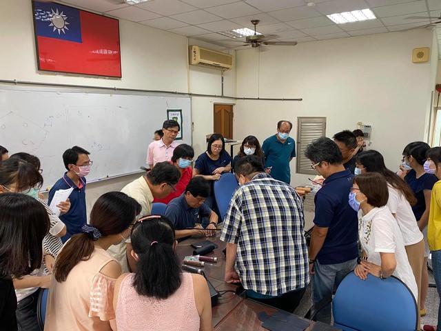 大湖國小手工皮件推廣