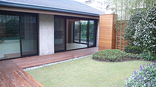 簡單雅緻的住宅庭園